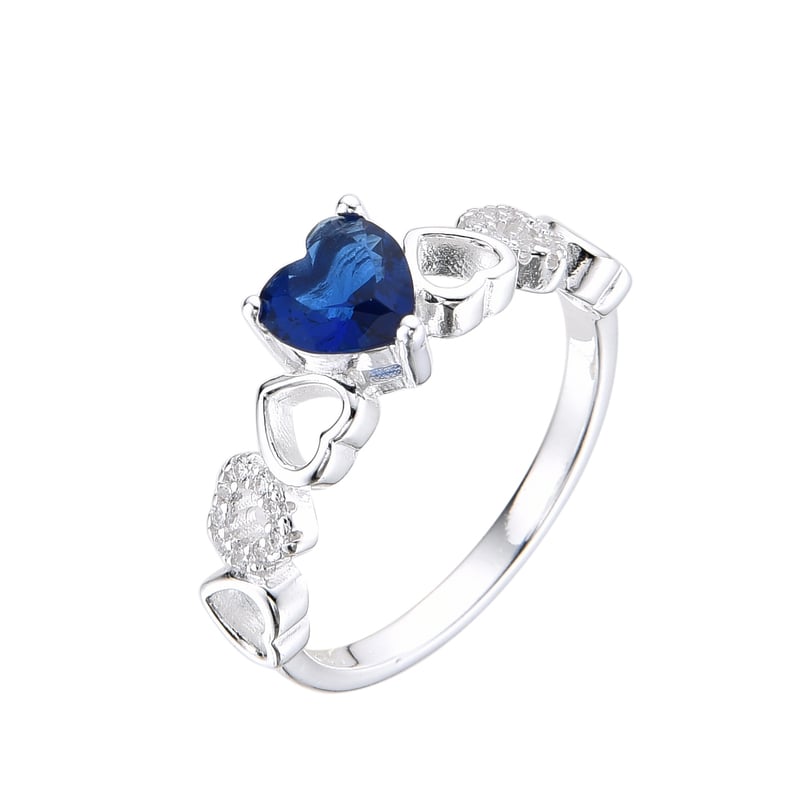 ANILLO DE CORAZONES