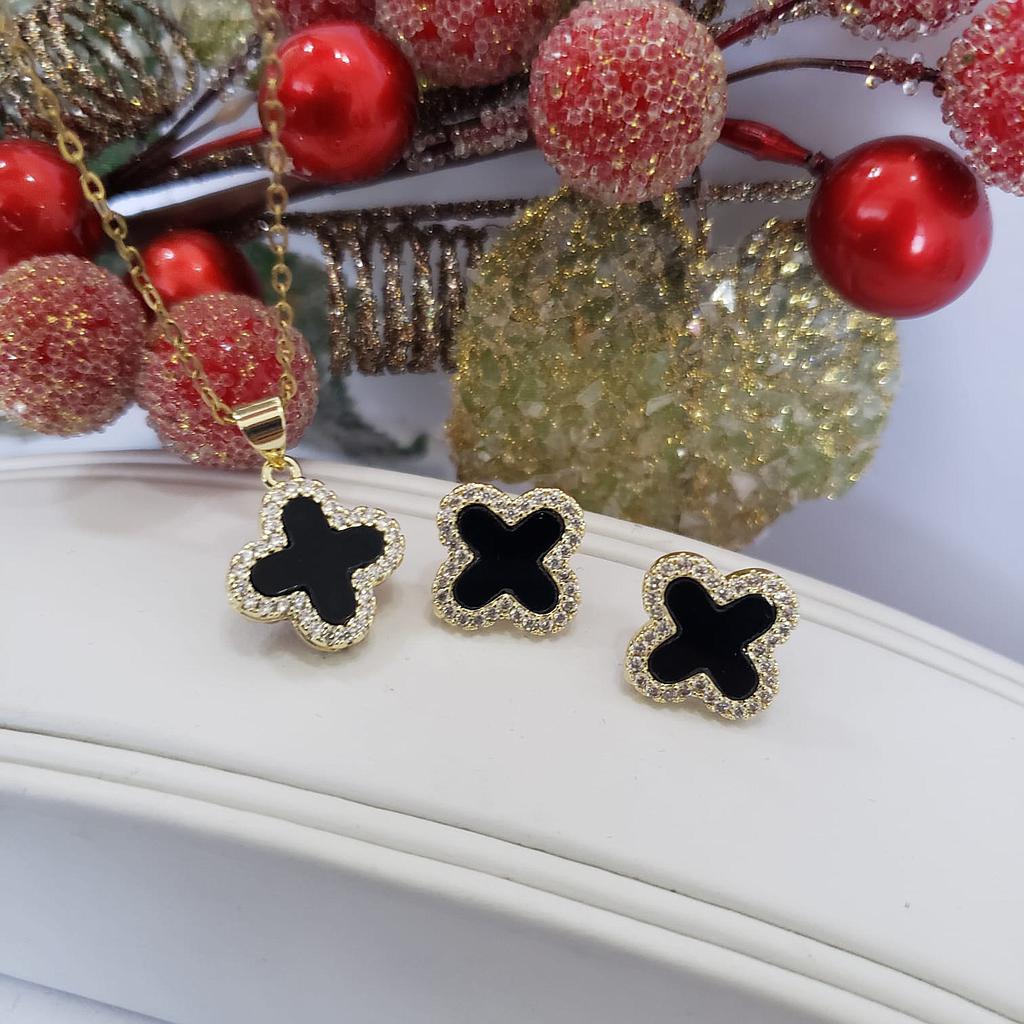 SET DE VAN CLEEF ENCHAPADO BLANCO Y NEGRO /NEGRO Y ROJO